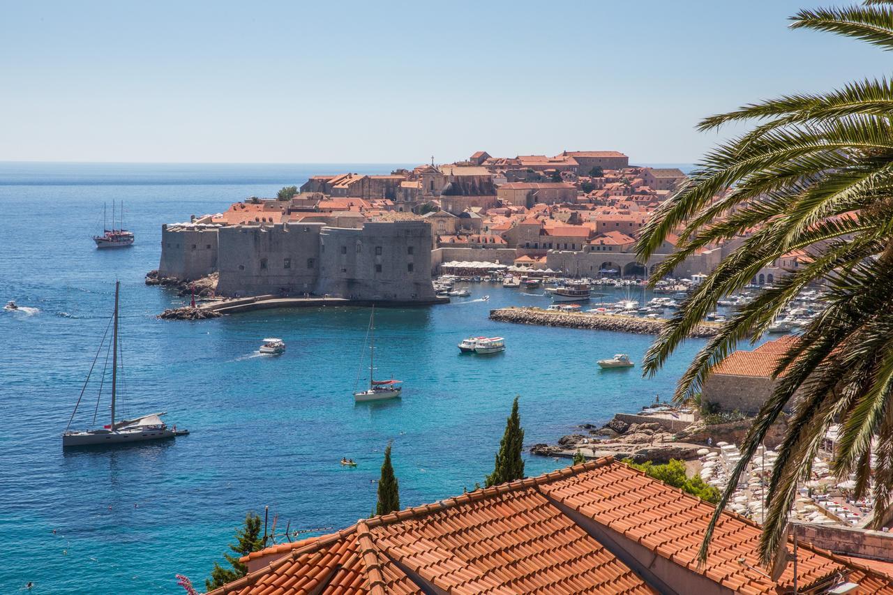 Ambassador * Dubrovník